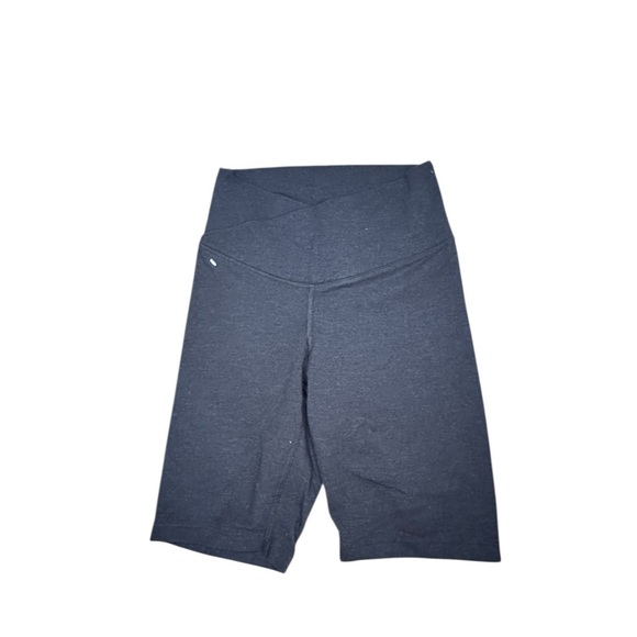 Old Navy Black Bike Shorts with Stretchy Fit and High-Rise Waistband Xs - Picture 1 of 5